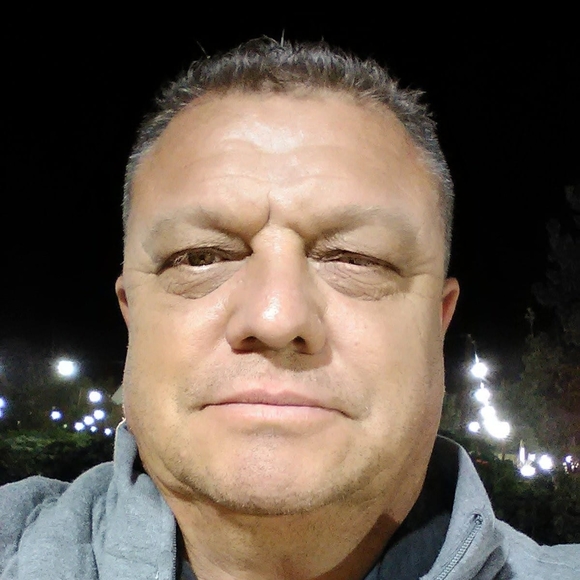 Meet your Posher, Patrick - Picture 1 of 2